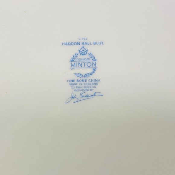 1993 Minton signed Haddon Hall Blue  Cake Plate  Bone China Made In  England - Picture 4 of 7